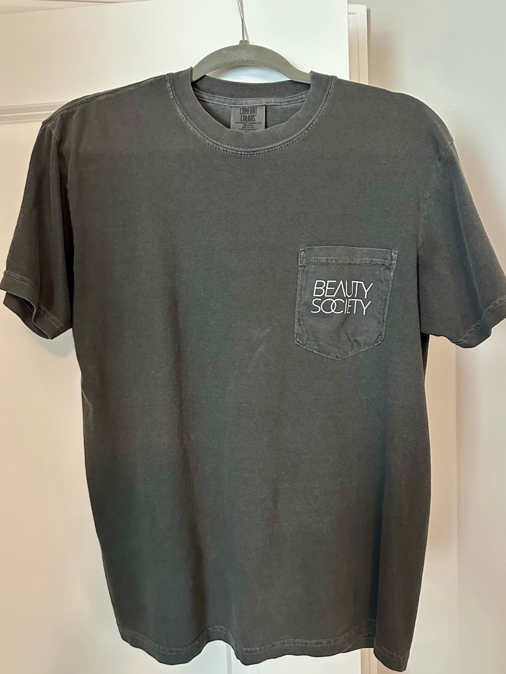 Beauty Society Pocket Tee, size Medium